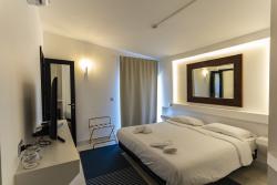Matrimoniale Deluxe con Doccia Idro